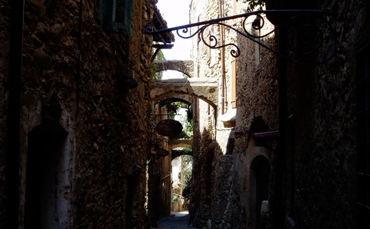 Vicoli
